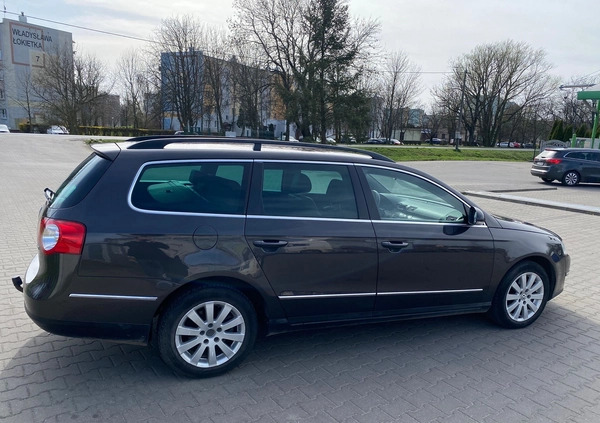 Volkswagen Passat cena 26900 przebieg: 160400, rok produkcji 2009 z Kutno małe 277